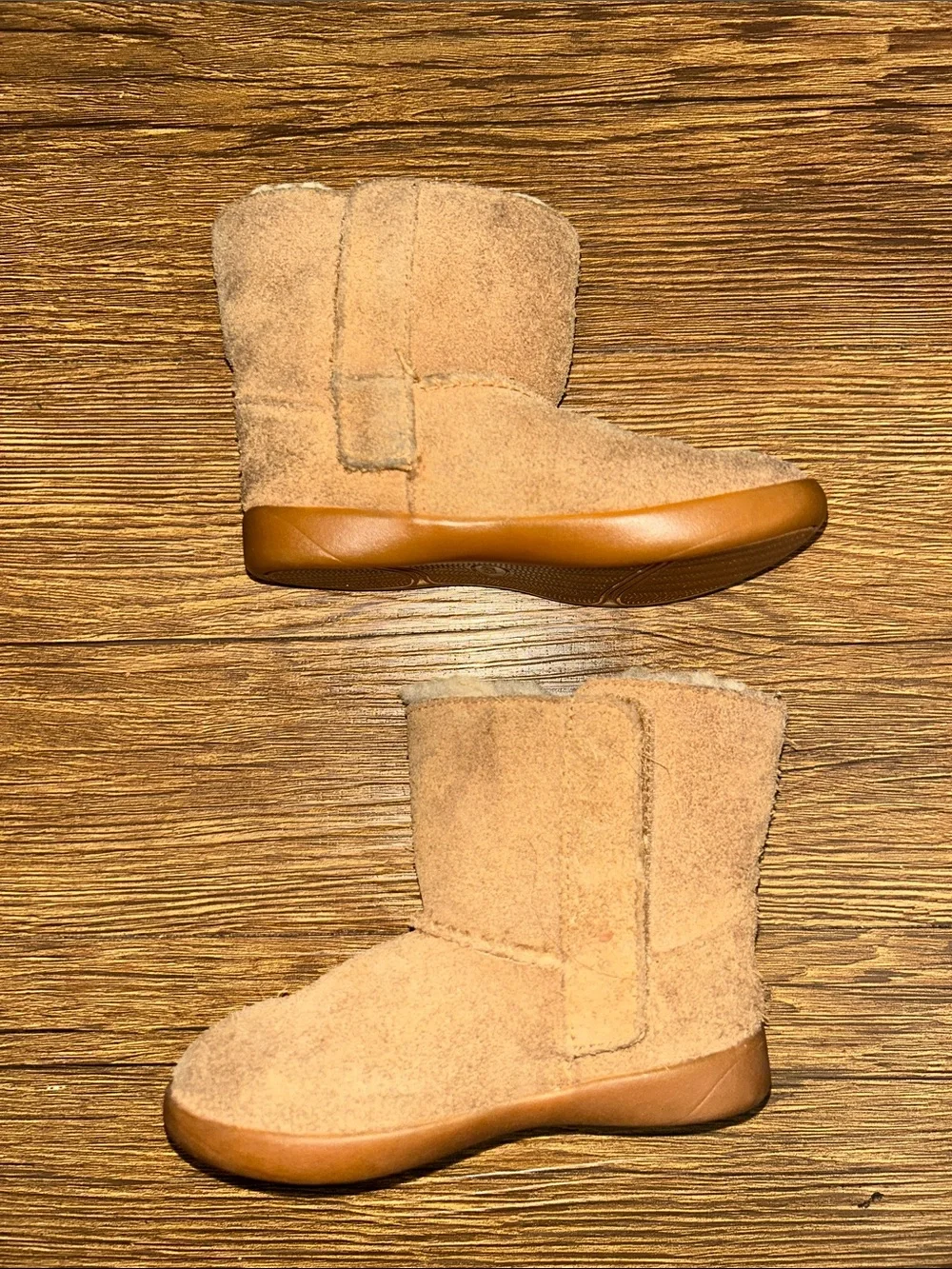 UGG Keelan I| Kids Tan Suede Shearling Boots